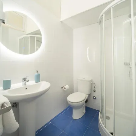 Apartment Con Garaje En El Centro De *