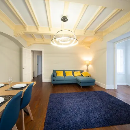 Apartment Con Garaje En El Centro De *