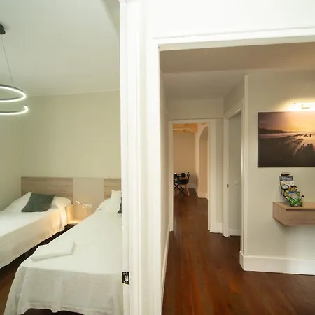 Con Garaje En El Centro De *